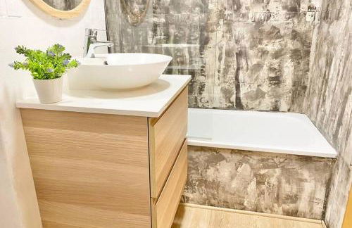 Ático con Vistas al Mar a un Paso del Centro - Foto 67