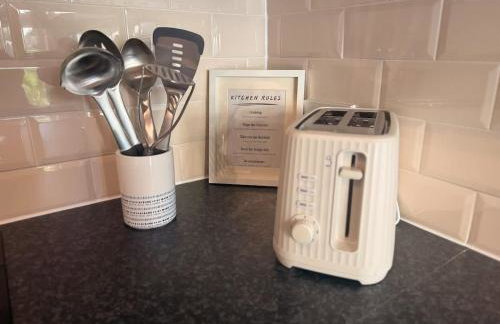 The Nook at Norton 1-Bed, Sleeps 4, Parking, WiFi, Contractors - Photo 22