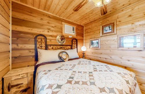 Rock of Ages Cabin at Amazing Grace Canyon - Foto 16