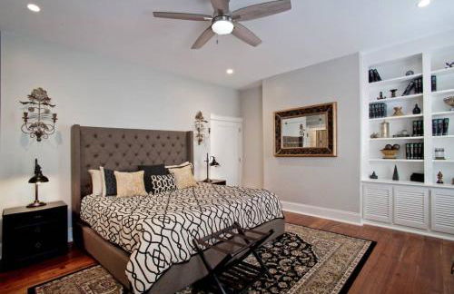 Newly Renovated 4 bed 3 bath and 2 Parking Spots - Foto 5