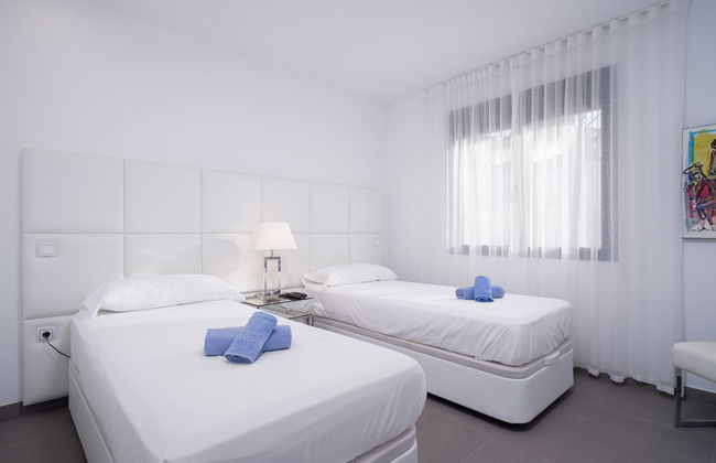 Out of the Blue - Foto 14