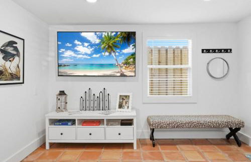 Canal-Front Oasis in Terra Ceia Pool, Patio, Dock - Foto 5