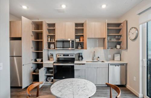 CozySuites Roomy 1BR, Lawrenceville - Foto 12