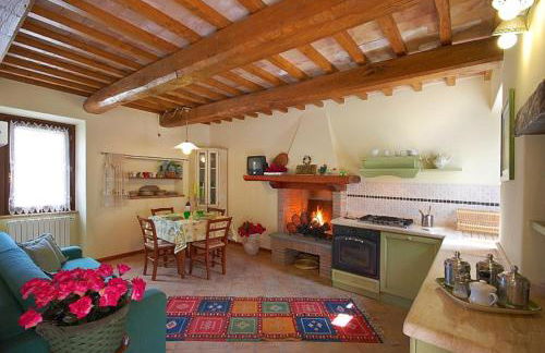 Blue House Near Bagnoregio-overlooking the Umbrian Mountains and Tiber Valley - Foto 47