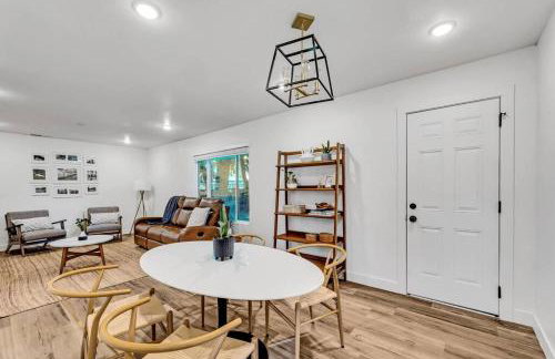 Remodeled West Sacramento home in quiet location! - Foto 80