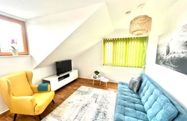 Apartment in a Charming Area - Foto 13