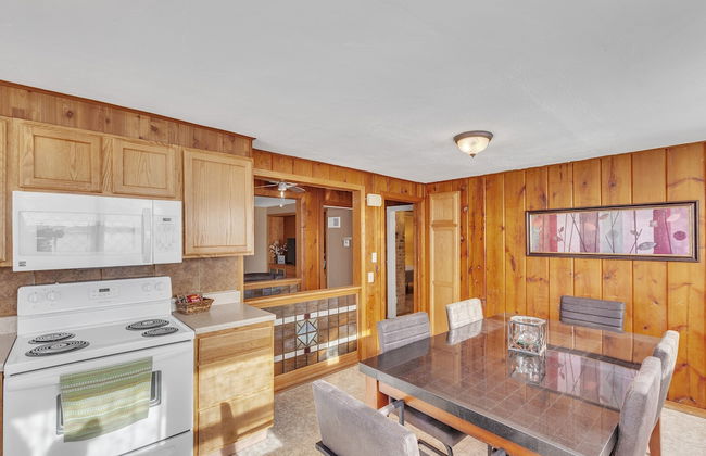 Downtown 2 Story Property 2 Bedroom Apts by RedAwning - Foto 9