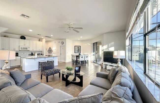 5 Bed South Facing Pool Close to Disney - Foto 4