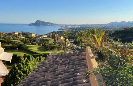 Stunning penthouse with sea view in Altea Hills - Photo 45