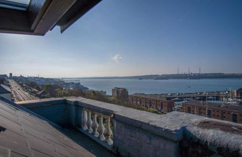 The Penthouse - 1 Bedroom Penthouse - Milford Haven - Foto 2