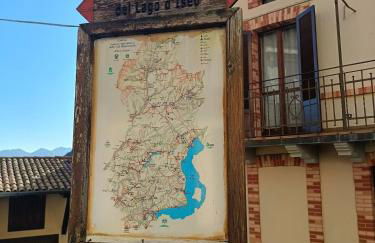 Blondie House - Pool & LakeView - by Host4U - Photo 17