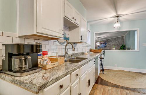 5 Mi to Historic Dtwn Beaufort Family Gem with Yard - Foto 11