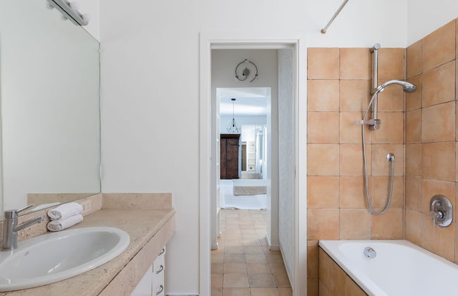 A World Aparts - Largo Argentina Apartments - Photo 25