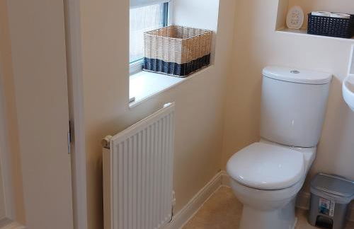 Two Bedroom Semi-detached Modern House in Birmingham - Foto 5