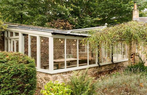 The Coach House - Photo 24