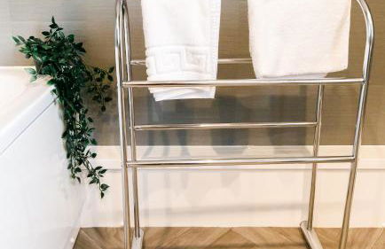 Spacious 2Bed - Great for Contractors - Driveway&Garden - Foto 45