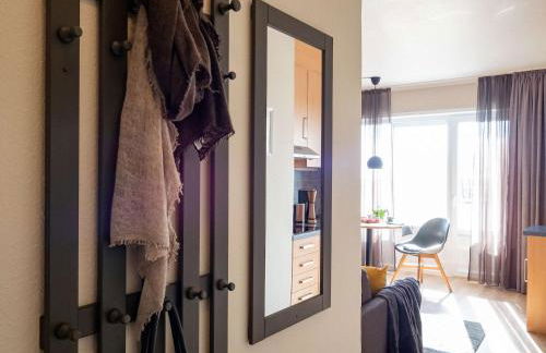 Antares Spiekerooger Gästehaus-Sonnengartenbalkon Süd mit Blick aufs Wattenmeer - Wohnung 7 - Foto 1