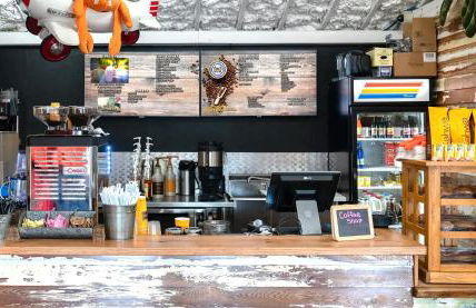 New! Remodeled, Pool-Side, 1-min to Beach Path! - Foto 74