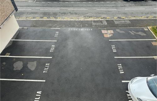 Maison de centre-ville au calme avec jardin et parkings - Photo 29