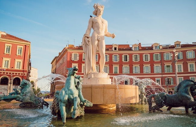 "Nice Panorama : à la découverte de son patrimoine" - Tour à terre au départ de Cannes - Photo 1