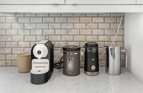 Near Space Needle Climate Pledge Roof Deck - Foto 13