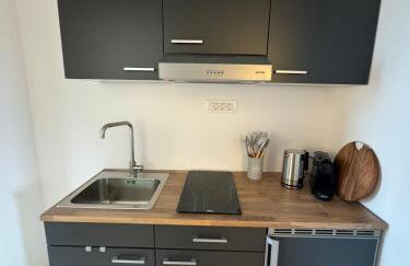 Cellinis Home Apartment - Photo 12