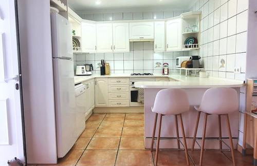 SANCHEZ Y LASERNA STAYS Amplia casa en Denia cerca del mar y la montaña - Foto 6