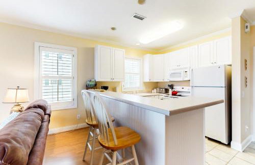 STJ16 Mystic Marina, Unit 204 - Foto 10