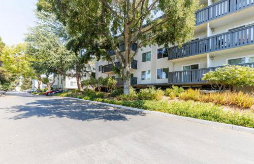 Sunnyvale 1BR w Gym Pool Courts nr Tech HQs SFO-367 - Photo 22