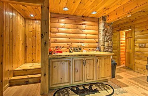 Fire Pit and Hot Tub Poconos Family Cabin! - Foto 22