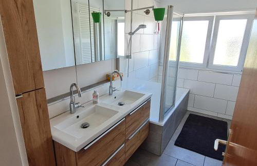 3-Zi-Whg, Nähe Messe Stuttgart, zentral und grün - Foto 8