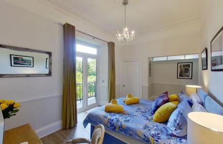 2 Claremont - Photo 24