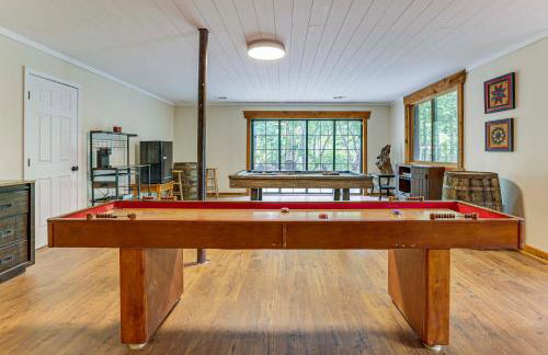 Cozy Lake Hartwell Getaway with Game Room! - Foto 28