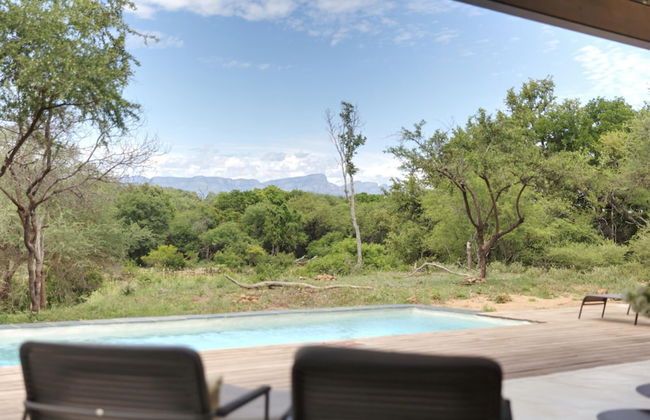 Discover the Attraction of Villa Umoja - Photo 1