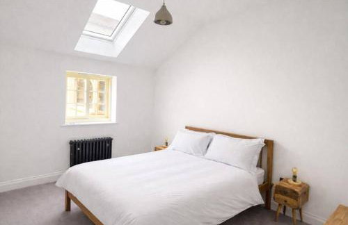 Bridge House Modern Comfort in Historic Stone - Foto 27