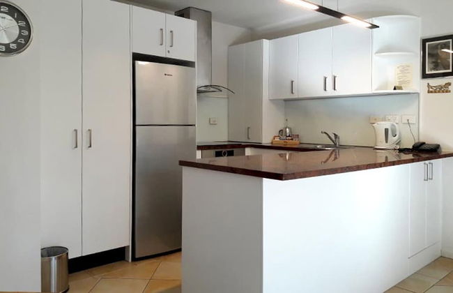 Onetangi Beach Apartments - Photo 25