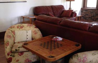 ☆Cherry Farmhouse☆60 Acres☆Central Air☆Fireplace - Foto 34