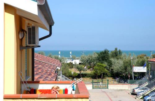 Long Beach Village Residence on the sea with private beach included - Foto 33