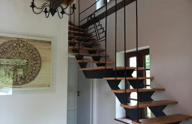 Apartamenty LOS NOBLES w spokojnej okolicy w pobliżu jeziora - Foto 13