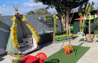 Casa Enric , con zona infantil, piscina y parking privado - Foto 3