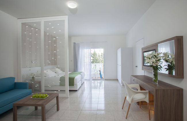 Princessa Vera Hotel Apartments - Foto 8