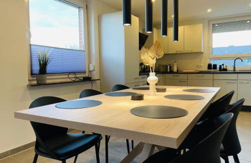 LIGHTPLACE • Große Unterkunft • 3 Schlafzimmer • Boxspring • Smart TV • Biergarten • Restaurant - Foto 41