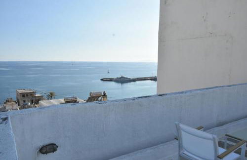 Modern Apartment with Stunning Piraeus Views - Foto 25