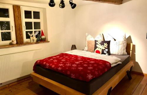 Fachwerkhaus mit rustikalem Weinkeller und Garten, ganze Unterkunft, gute Lage - Photo 16