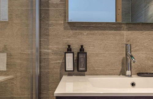 Megeve Luxury Spa Escape with views and parking - Foto 28