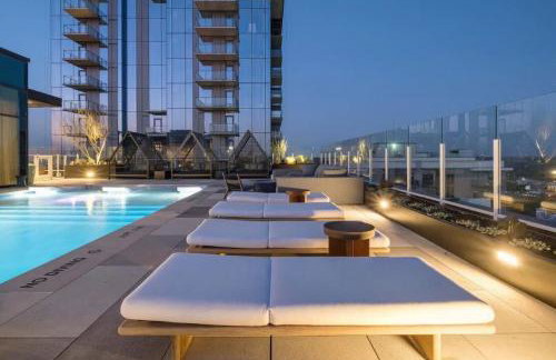 Luxury 2BR Rooftop Pool Austin by Barclé - Foto 53