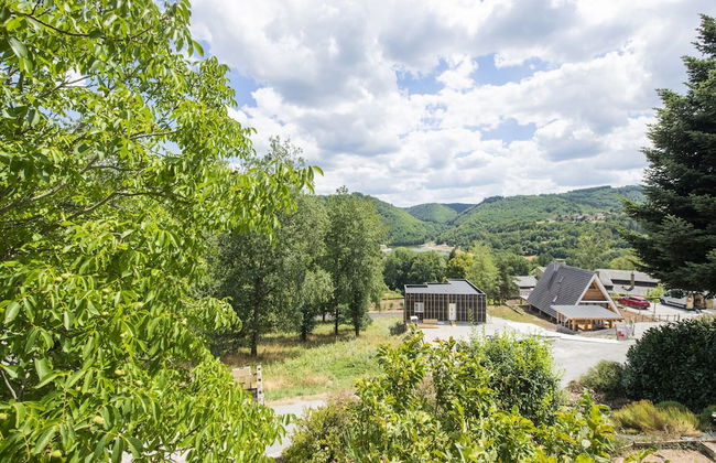 Inviting Holiday Home in Miremont With Garden - Foto 25