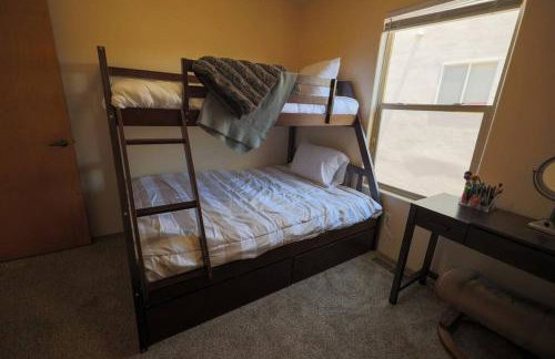 Home near Balloon Fiesta Park! - Photo 5