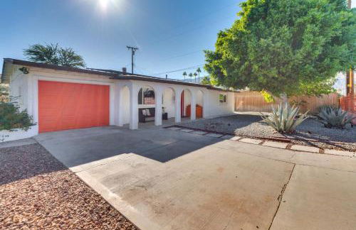 2 Mi to Dtwn Vintage-Inspired Gem in Palm Springs - Foto 37