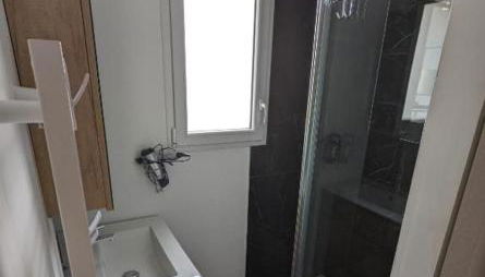 Le Cerisier - Proche Centre Village et Rivière - Foto 4, Shower